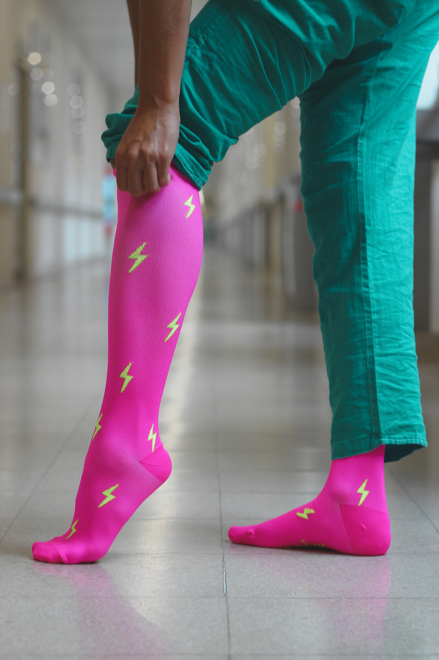 Meias de Compressão Trovões Rosa
